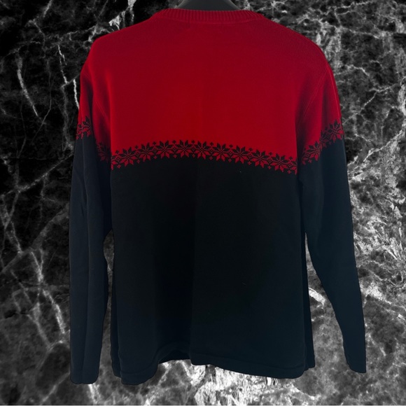 Snowflake Geometrical Color Block Sweater - Picture 9 of 9